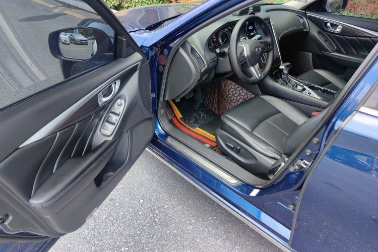 Used Infiniti Q50L 2018 2.0T Comfort Edition China V Standard Driver Seat