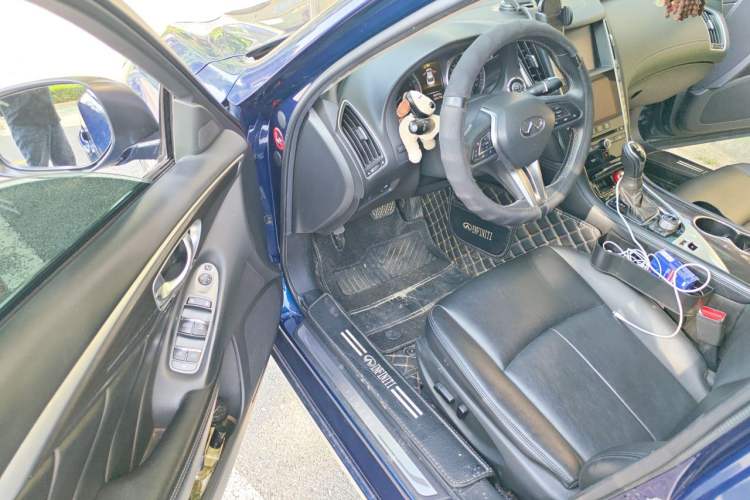 Used Infiniti Q50L 2018 2.0T Comfort Edition China VI Standard Driver Seat