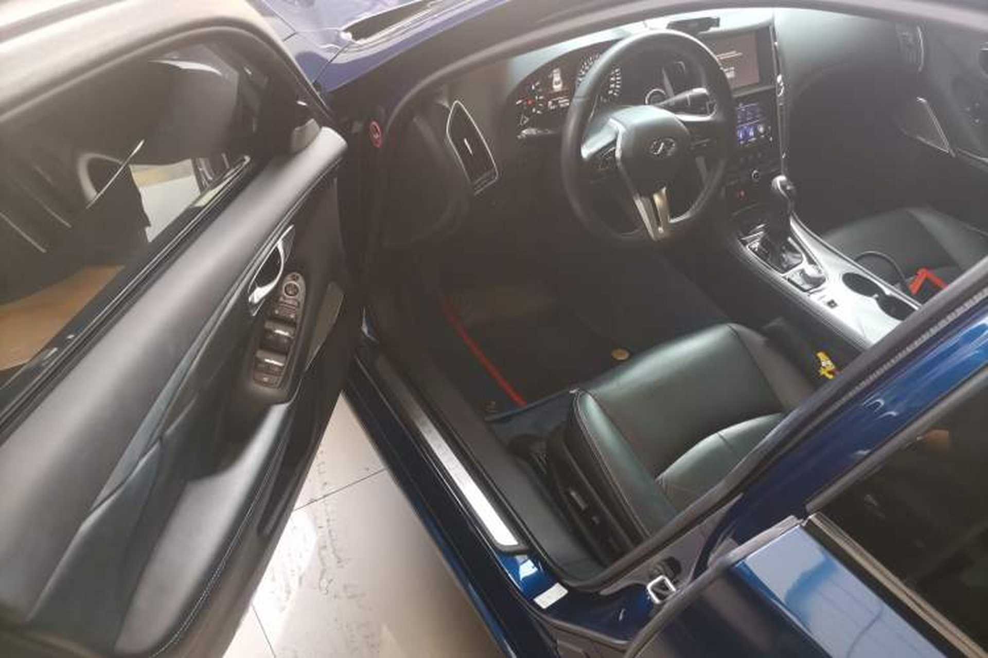 Used Infiniti Q50L 2018 2.0T Enjoyment Version China VI Standard Driver Seat