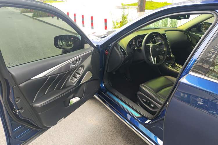 Used Infiniti Q50L 2018 2.0T Enjoyment Edition China V standard Driver Seat