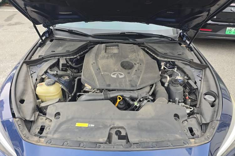 Used Infiniti Q50L 2018 2.0T Enjoyment Version China V Standard Engine Bay