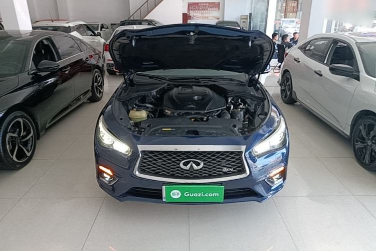 Used Infiniti Q50L 2018 2.0T Enjoyment Edition China V standard Engine Bay