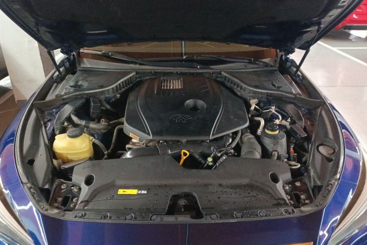 Used Infiniti Q50L 2018 2.0T Enjoyment Version China V Standard Engine Bay