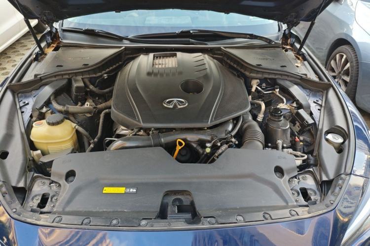Used Infiniti Q50L 2018 2.0T Enjoyment Version China V Standard Engine Bay