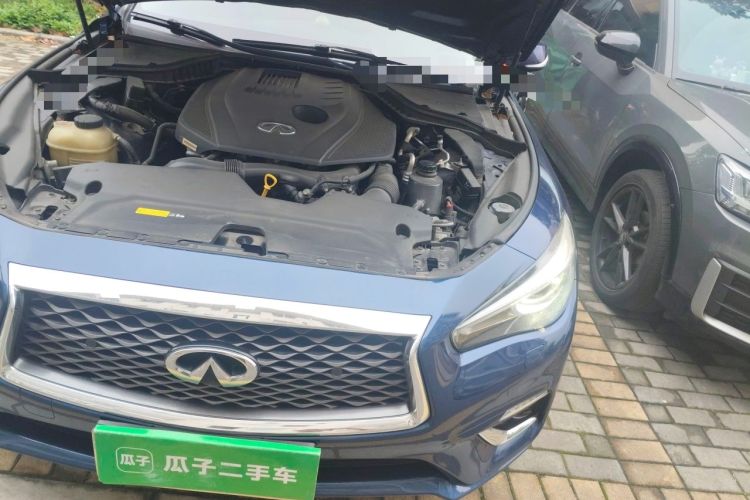Used Infiniti Q50L 2018 2.0T Enjoyment Version China VI Standard Engine Bay Left