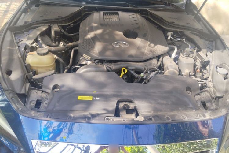 Used Infiniti Q50L 2018 2.0T Enjoyment Version China V Standard Engine Bay