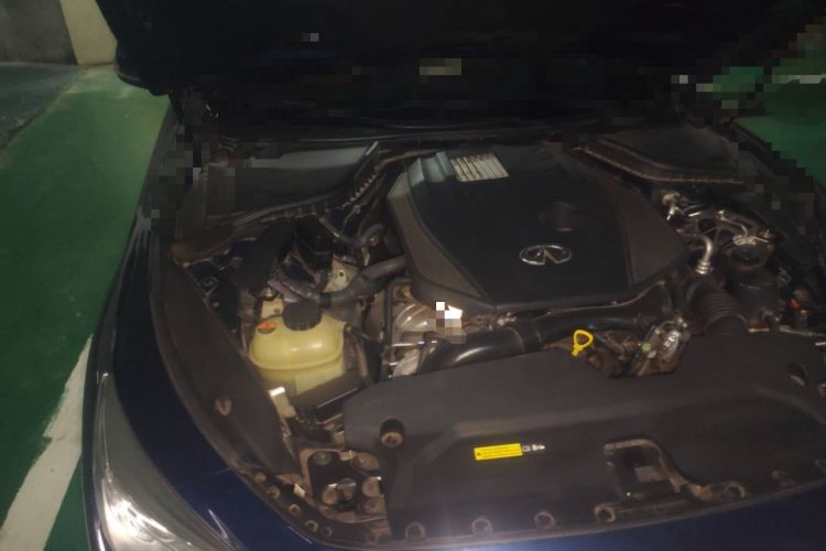 Used Infiniti Q50L 2018 2.0T Comfort Edition China V Standard Engine Bay Right