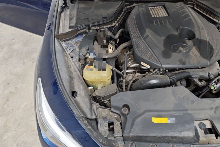 Used Infiniti Q50L 2018 2.0T Enjoyment Version China VI Standard Engine Bay Right