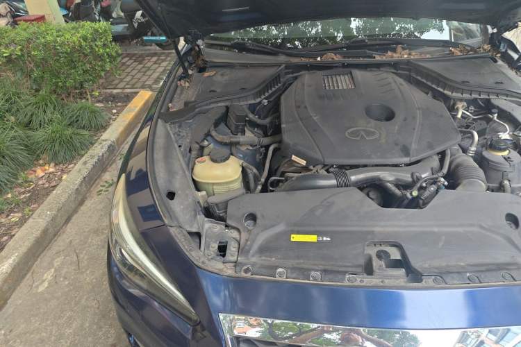 Used Infiniti Q50L 2018 2.0T Enjoyment Version China V Standard Engine Bay Right
