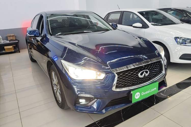 Used Infiniti Q50L 2018 2.0T Comfort Edition China VI Standard Exterior 1