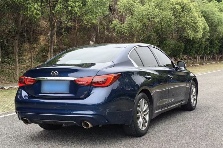 Used Infiniti Q50L 2018 2.0T Comfort Edition China VI Standard Exterior 2