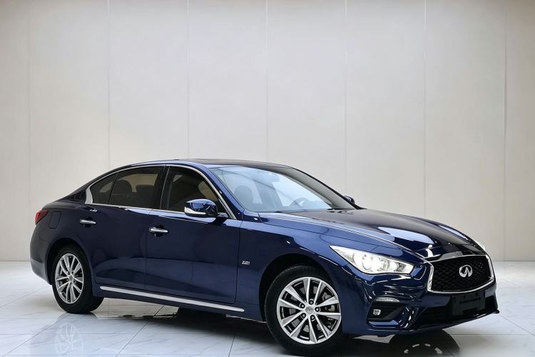 Used Infiniti Q50L 2018 2.0T Comfort Edition China VI Standard Exterior 2