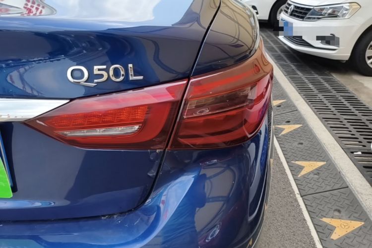 Used Infiniti Q50L 2018 2.0T Comfort Edition China V Standard Exterior 3