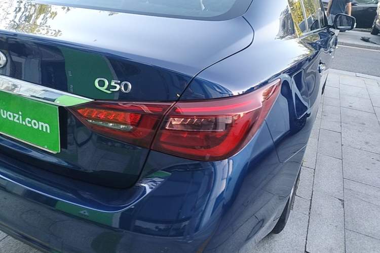 Used Infiniti Q50L 2018 2.0T Enjoyment Version China VI Standard Exterior 3