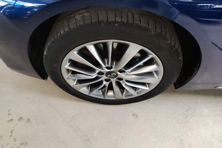 Used Infiniti Q50L 2018 2.0T Enjoyment Version China VI Standard Exterior 4