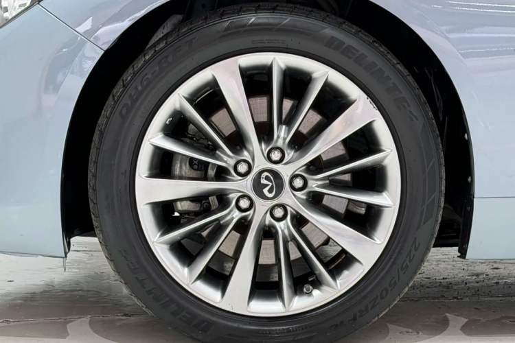 Used Infiniti Q50L 2018 2.0T Enjoyment Version China V Standard Exterior 4