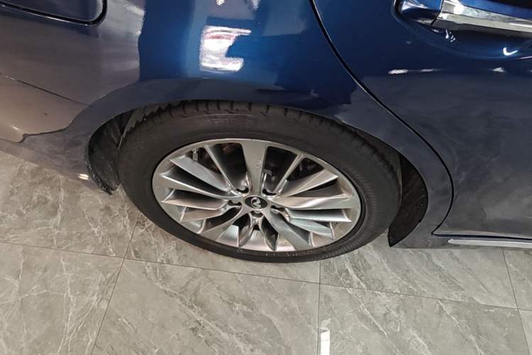 Used Infiniti Q50L 2018 2.0T Enjoyment Version China VI Standard Exterior 5