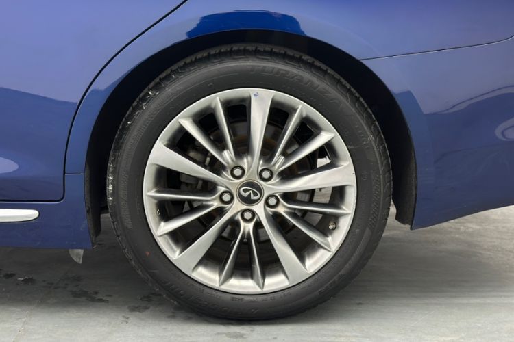 Used Infiniti Q50L 2018 2.0T Enjoyment Version China VI Standard Exterior 7