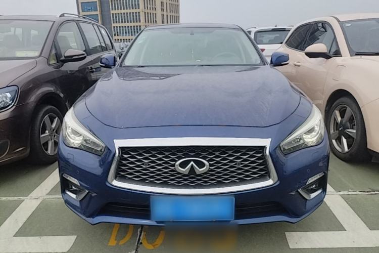 Used Infiniti Q50L 2018 2.0T Enjoyment Version China VI Standard Front