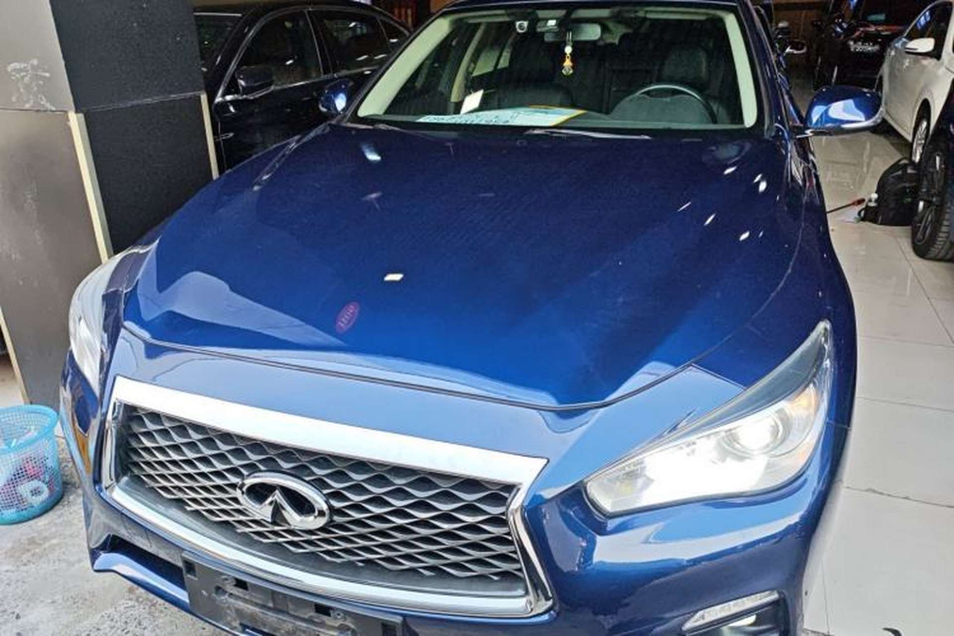 Used Infiniti Q50L 2018 2.0T Comfort Edition China VI Standard Front