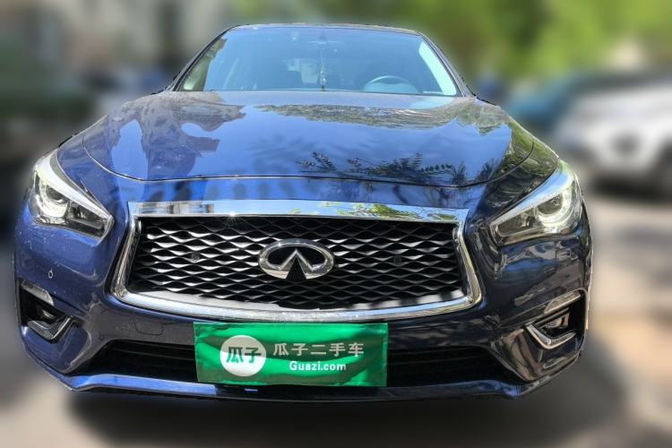 Used Infiniti Q50L 2018 2.0T Enjoyment Version China VI Standard Front