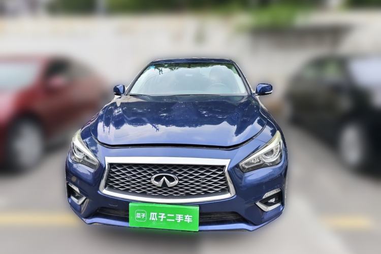 Used Infiniti Q50L 2018 2.0T Enjoyment Version China VI Standard Front
