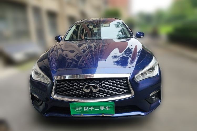 Used Infiniti Q50L 2018 2.0T Comfort Edition China VI Standard Front