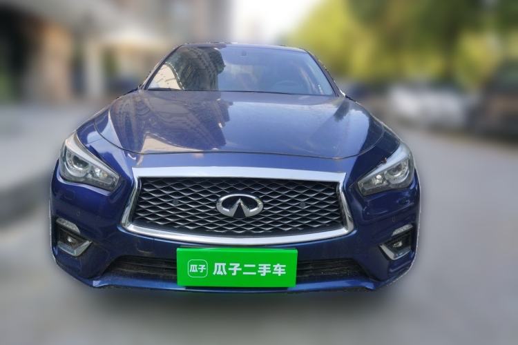Used Infiniti Q50L 2018 2.0T Enjoyment Version China VI Standard Front