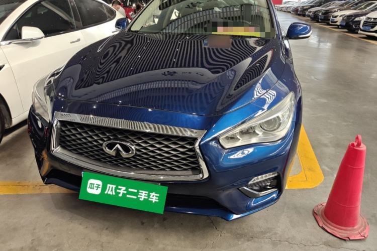 Used Infiniti Q50L 2018 2.0T Comfort Edition China VI Standard Front