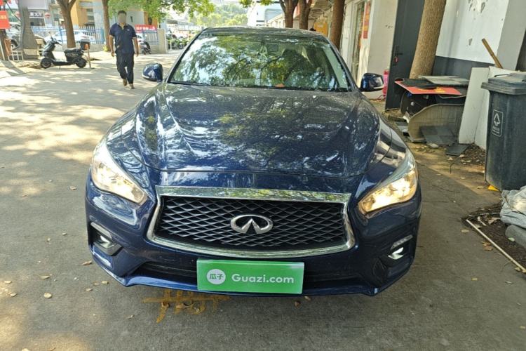 Used Infiniti Q50L 2018 2.0T Comfort Edition China VI Standard Front