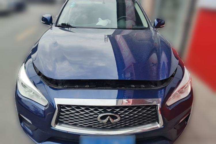 Used Infiniti Q50L 2018 2.0T Comfort Edition China VI Standard Front