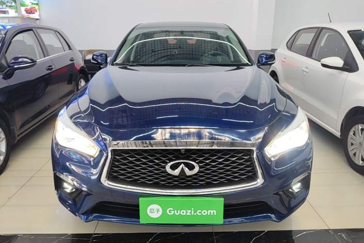 Used Infiniti Q50L 2018 2.0T Comfort Edition China VI Standard Front