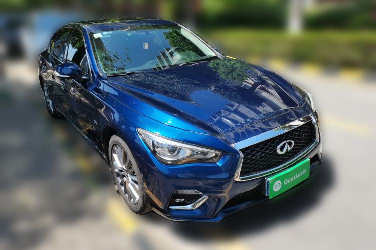 Used Infiniti Q50L 2018 2.0T Enjoyment Version China V Standard Front Right 45 Deg