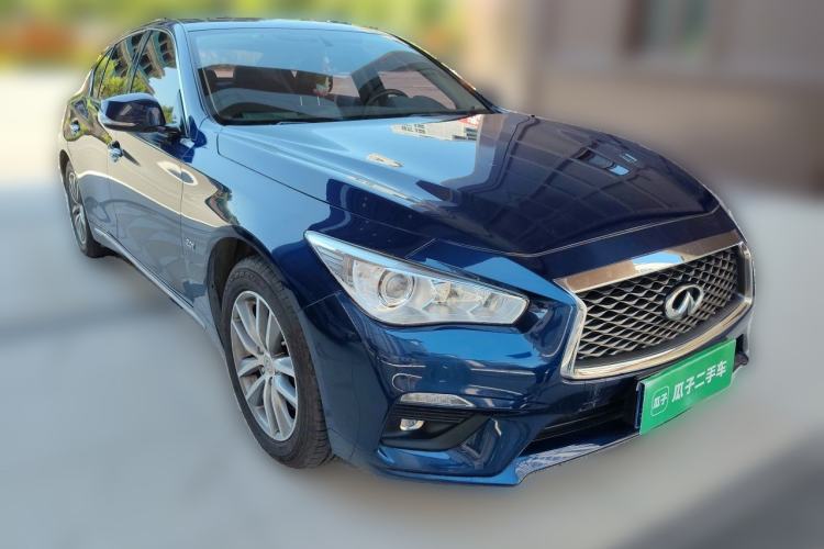 Used Infiniti Q50L 2018 2.0T Comfort Edition China V Standard Front Right 45 Deg