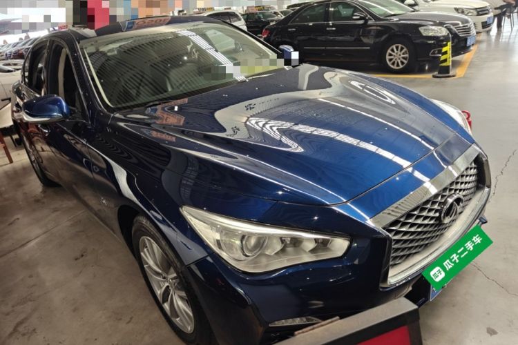 Used Infiniti Q50L 2018 2.0T Comfort Edition China VI Standard Front Right 45 Deg