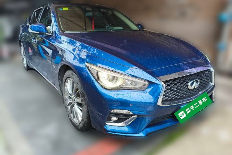 Used Infiniti Q50L 2018 2.0T Enjoyment Version China V Standard Front Right 45 Deg