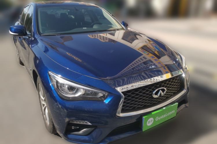Used Infiniti Q50L 2018 2.0T Comfort Edition China V Standard Front Right 45 Deg
