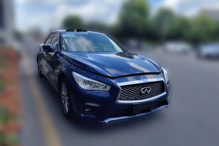 Used Infiniti Q50L 2018 2.0T Comfort Edition China V Standard Front Right 45 Deg