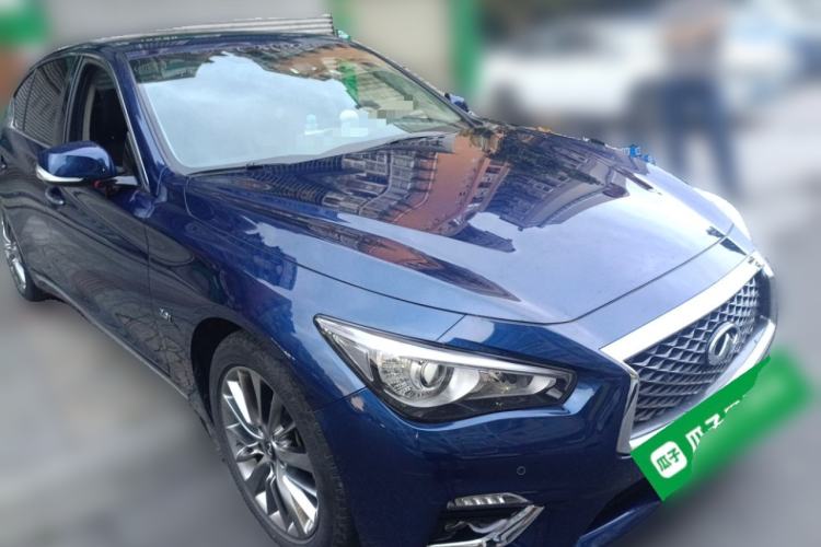 Used Infiniti Q50L 2018 2.0T Enjoyment Version China V Standard Front Right 45 Deg