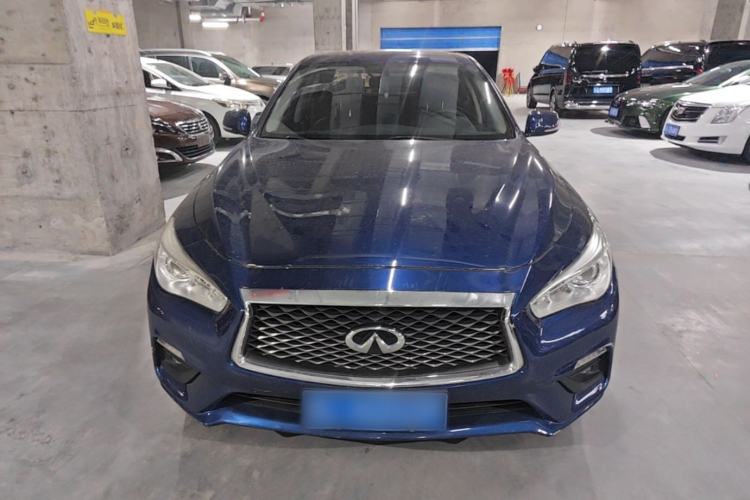 Used Infiniti Q50L 2018 2.0T Comfort Edition China VI Standard Front