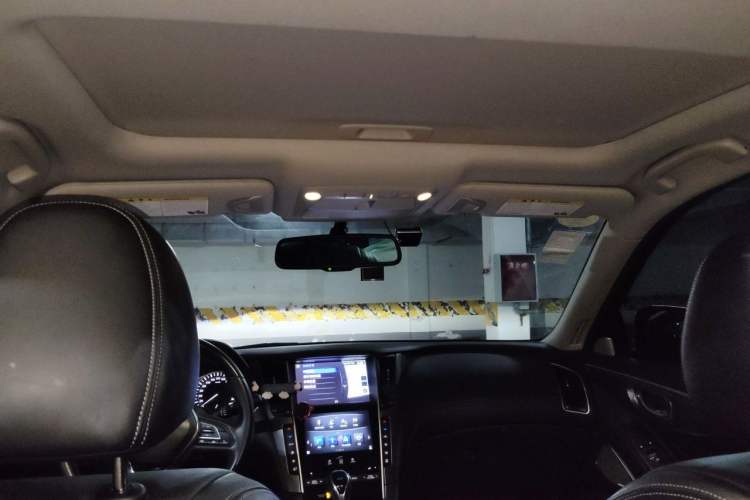 Used Infiniti Q50L 2018 2.0T Enjoyment Edition China V standard Headliner
