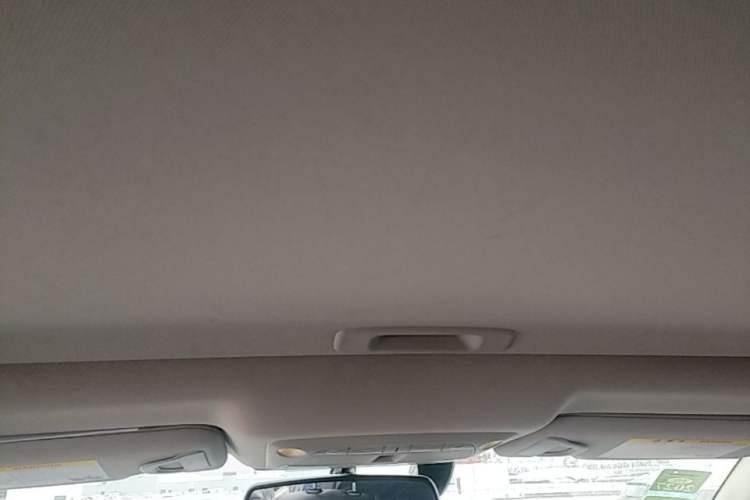 Used Infiniti Q50L 2018 2.0T Enjoyment Version China VI Standard Headliner