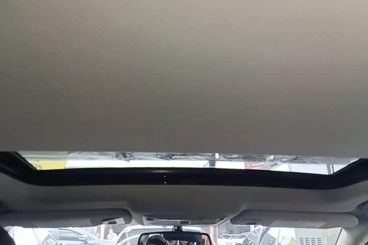 Used Infiniti Q50L 2018 2.0T Enjoyment Version China V Standard Headliner