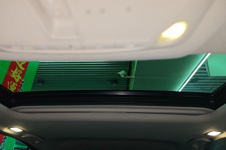 Used Infiniti Q50L 2018 2.0T Comfort Edition China VI Standard Headliner
