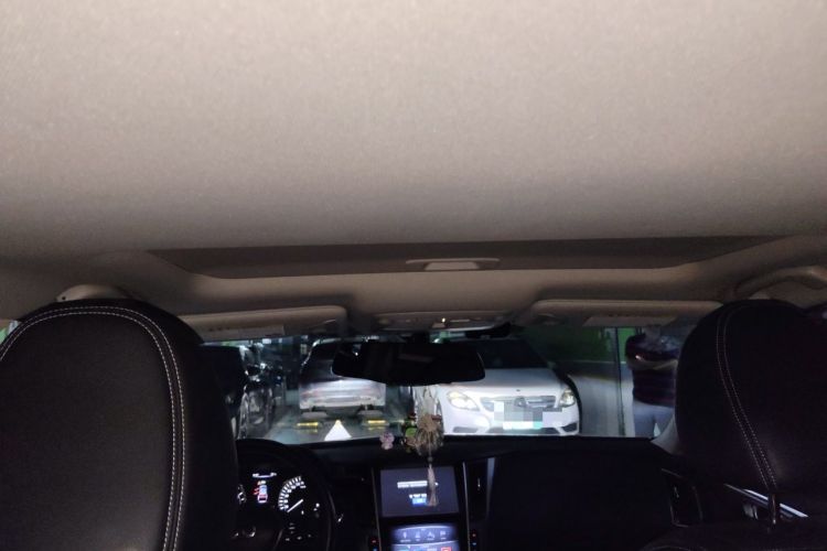 Used Infiniti Q50L 2018 2.0T Enjoyment Version China VI Standard Headliner