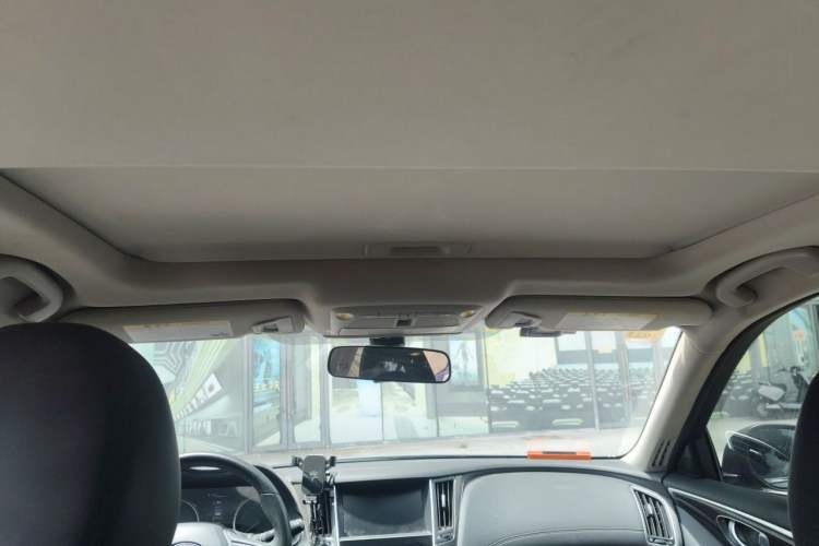 Used Infiniti Q50L 2018 2.0T Comfort Edition China VI Standard Headliner