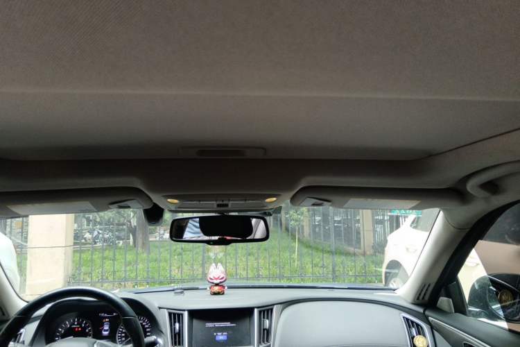 Used Infiniti Q50L 2018 2.0T Enjoyment Edition China V standard Headliner