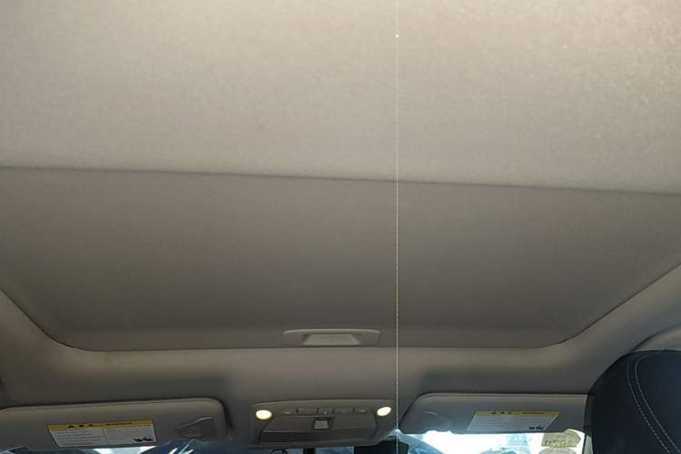 Used Infiniti Q50L 2018 2.0T Enjoyment Version China V Standard Headliner