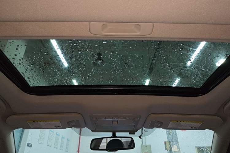 Used Infiniti Q50L 2018 2.0T Enjoyment Version China V Standard Headliner