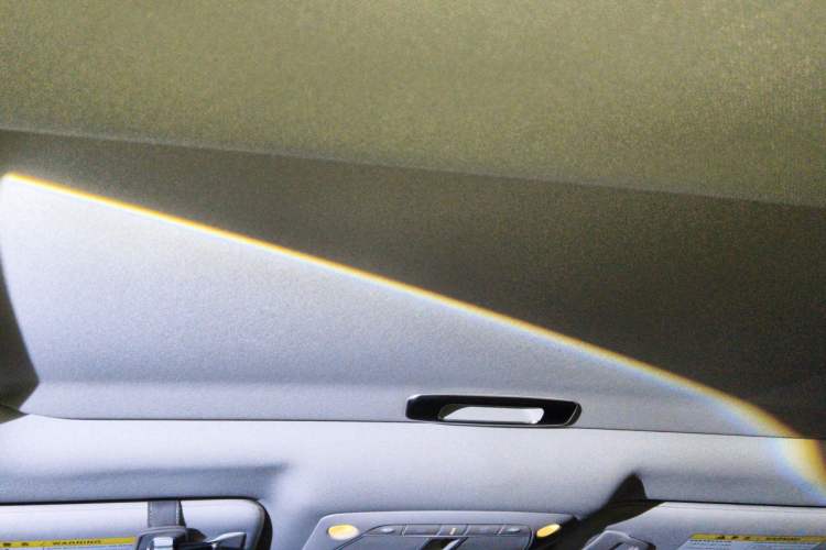 Used Infiniti Q50L 2018 2.0T Enjoyment Version China VI Standard Headliner